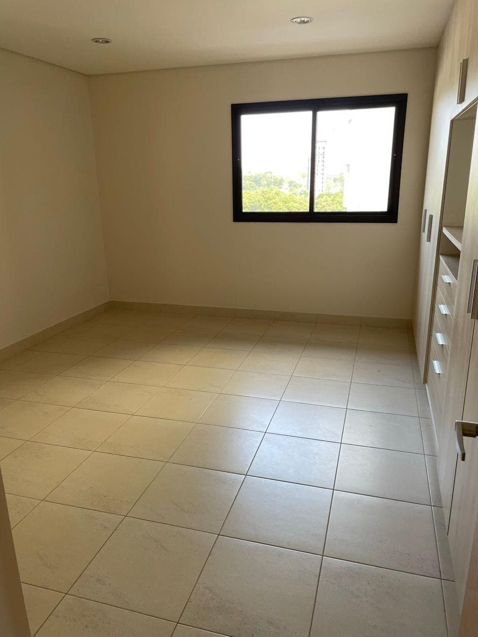 Hermoso Dpto de 3 Habit en Suite en Mburucuya, foto 4