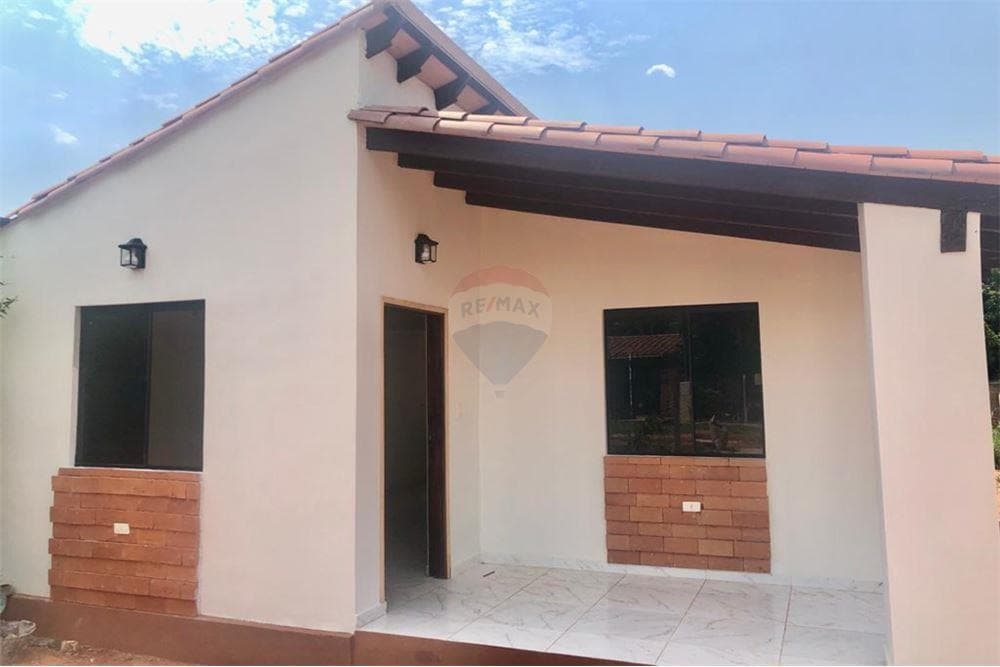 Casa - Alquiler - Paraguay Central Capiatá — foto principal