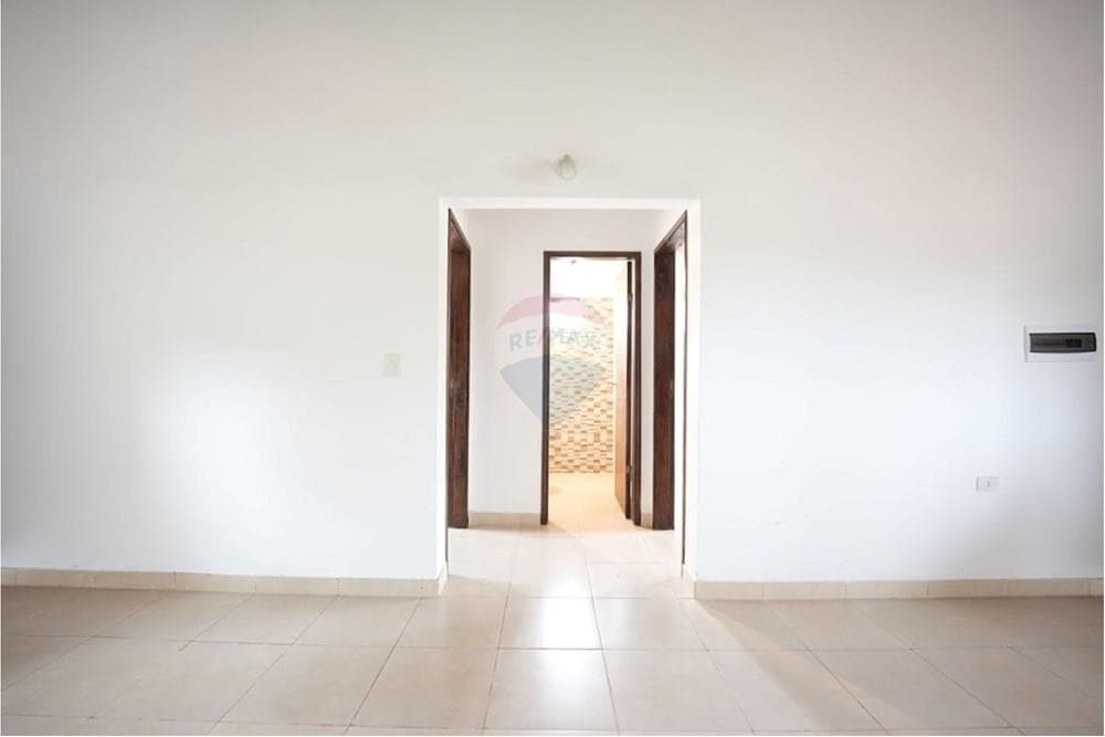 Casa - Venta -Mariano Roque Alonso, invierte en un lindo hogar! — foto 4