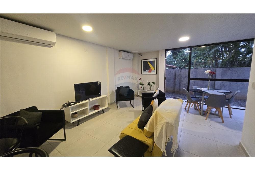 Moderno dúplex amoblado de 2 dormitorios en zona jardín de oro loma merlo — foto 5