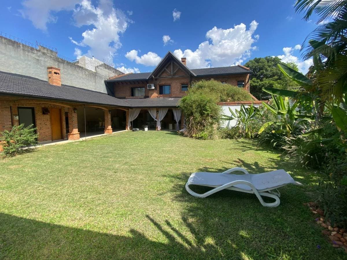 Hermosa residencia en ycua sati — foto 2