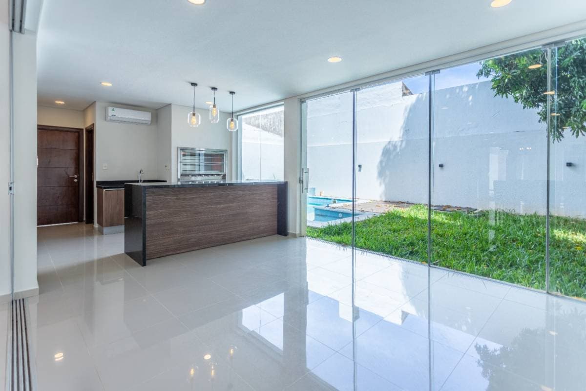 hermosa casa a estrenar Barrio Mburucuyá, foto 5