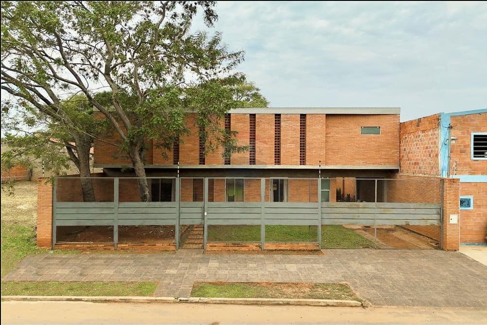 Vendo Hermosa Casa en Luque Laurelty