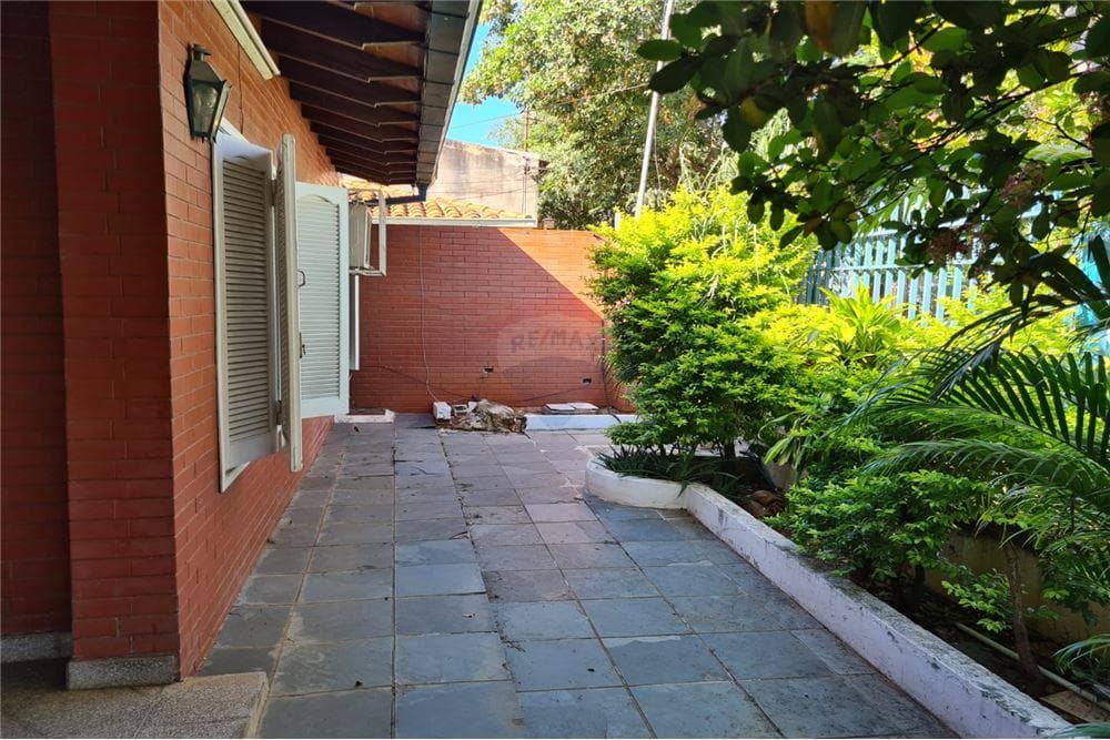 Terreno de 600 m2 con amplio frente para inversionistas en barrio los laureles, foto 5