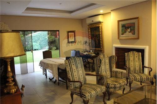 En Venta Casa en Grupo habitacional aeropuerto, Ytay de 3 habitaciones en suite, foto 3