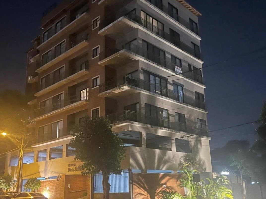 Alquilo departamento 2 dormitorios y 2 cocheras