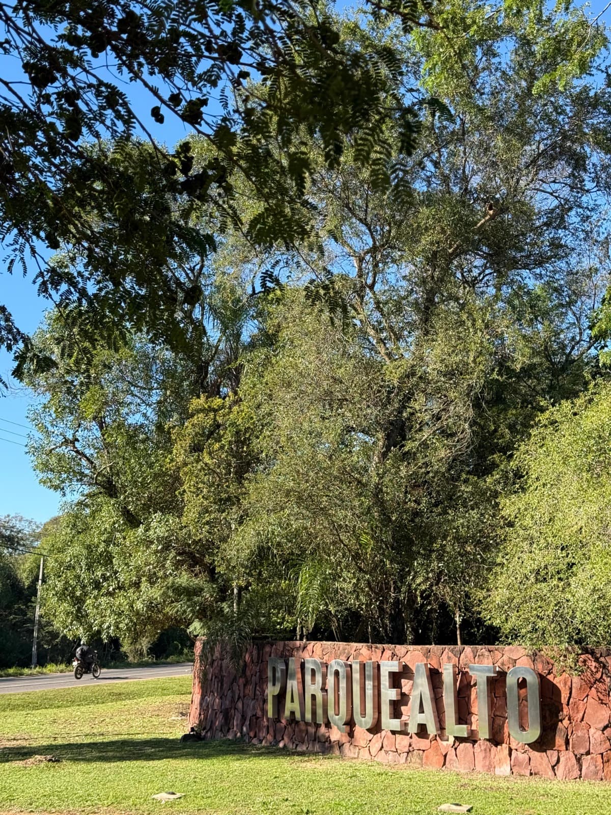 PARQUEALTO | Barrio Cerrado en Patiño, Ypacaraí, foto 1