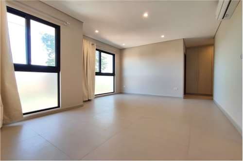 Dúplex-Venta-Moises Bertoni esquina Belgica, San Cristóbal, Asunción, foto 2