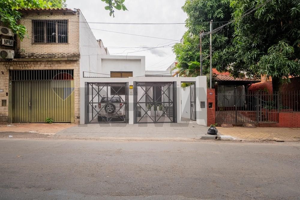 Local para oficinas en Las Mercedes, foto 1