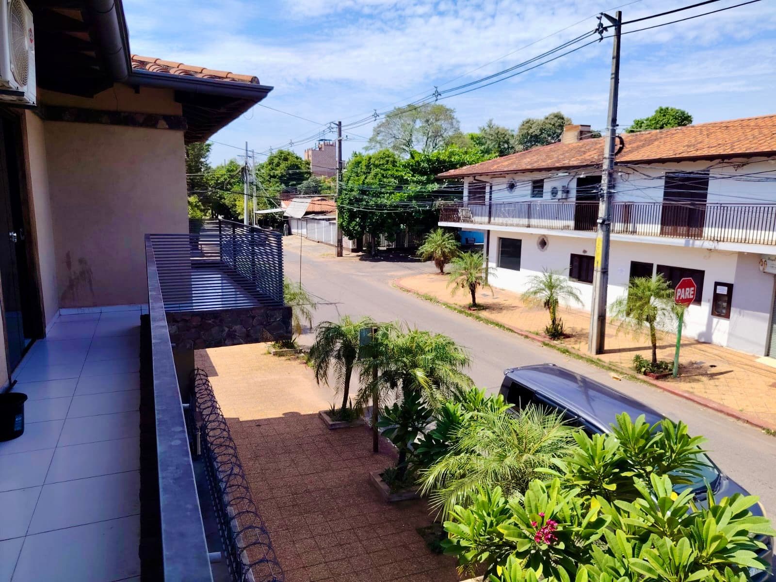 Hermosa Casa En Fndo De La Mora. Zona Sur — foto 5
