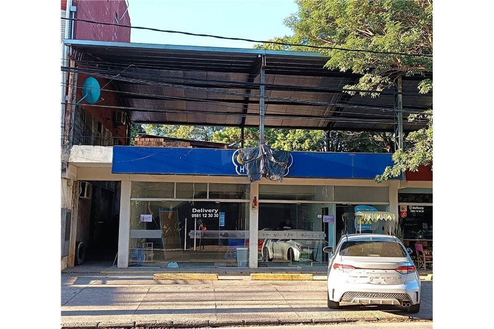 Local comercial (8x10)