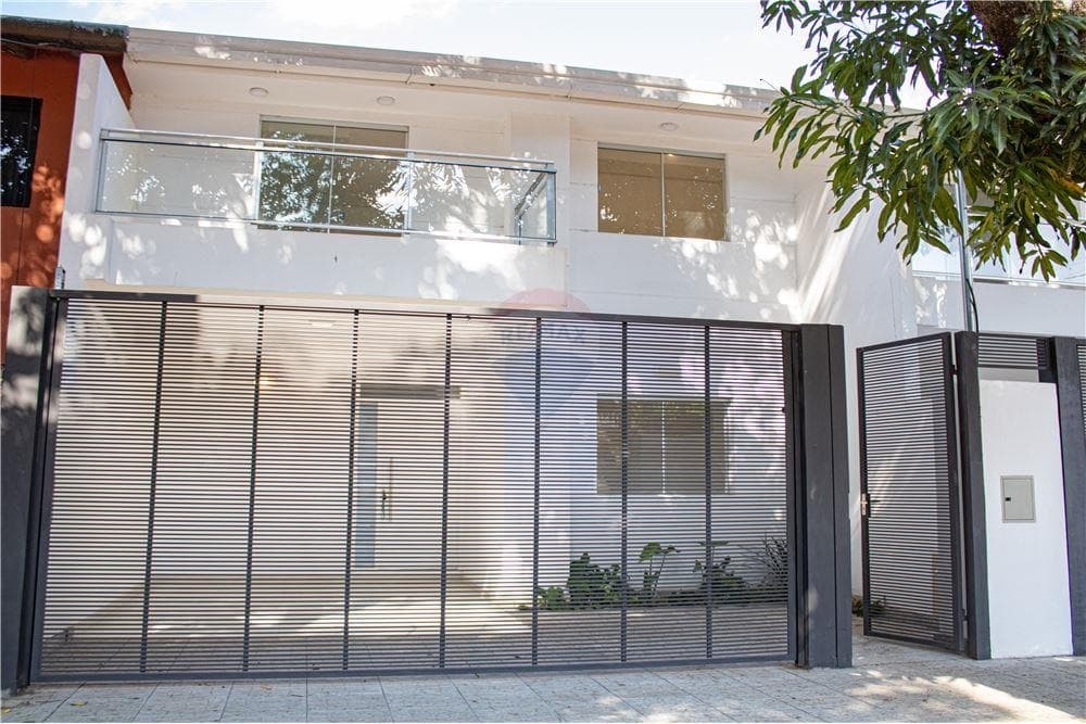 Vendo dúplex a estrenar en villa aurelia