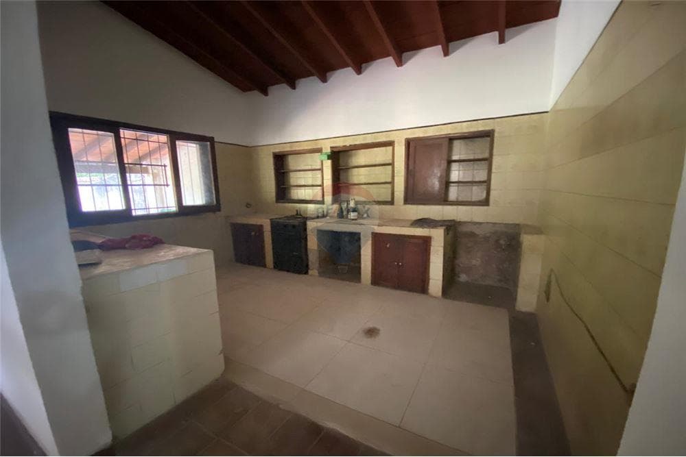 Residencia - Alquiler - San Jorge, Paraguay, foto 4