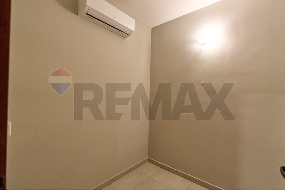 Duplex - Alquiler - Villa Morra, Paraguay, foto 3