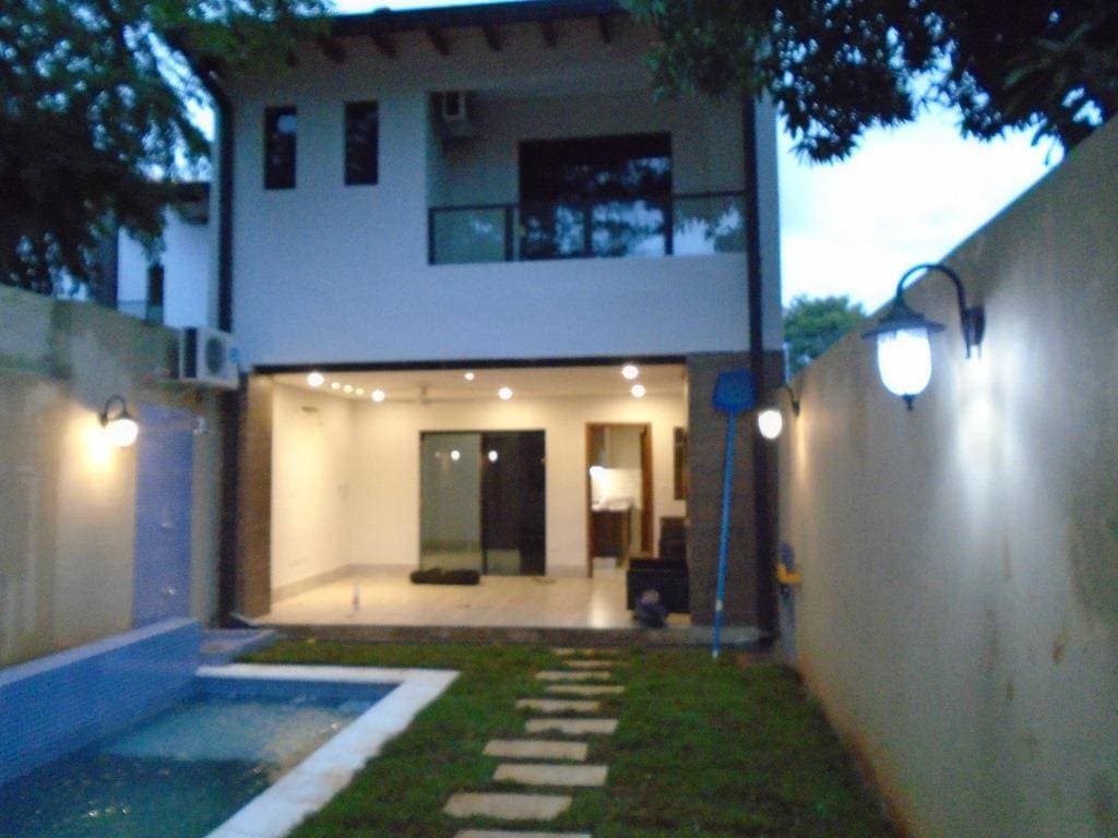 Casa pareada en Lambaré, foto 3