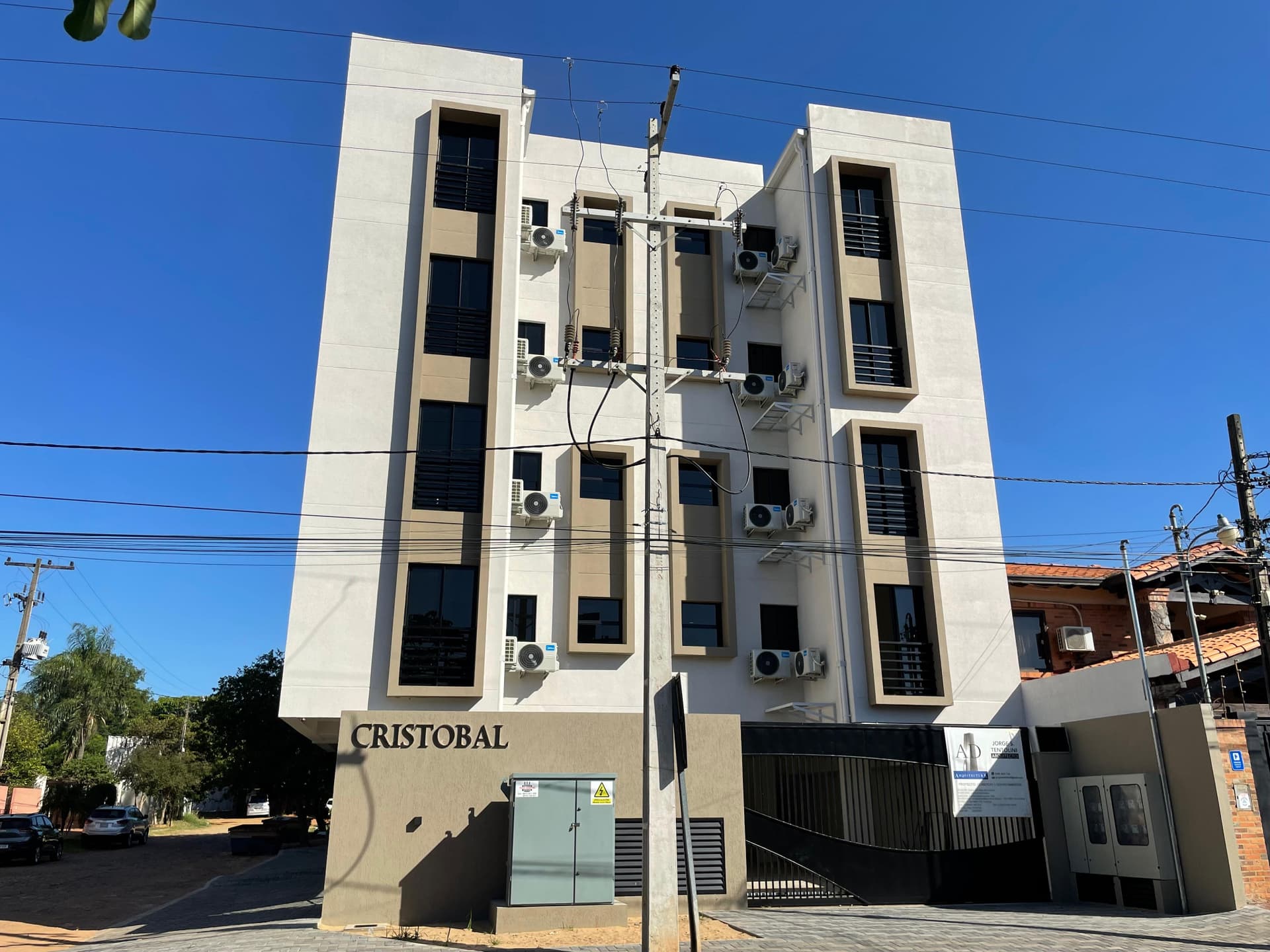 Alquiló Departamento a Estrenar en Fernando de la Mora, foto 1