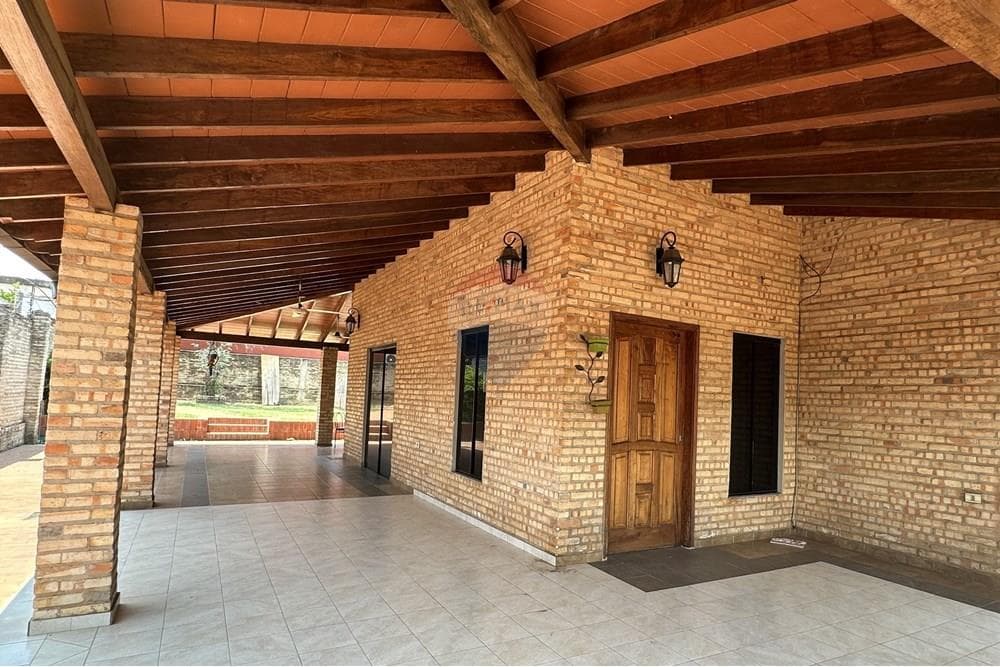 Vendo casa en Luque cañada garay