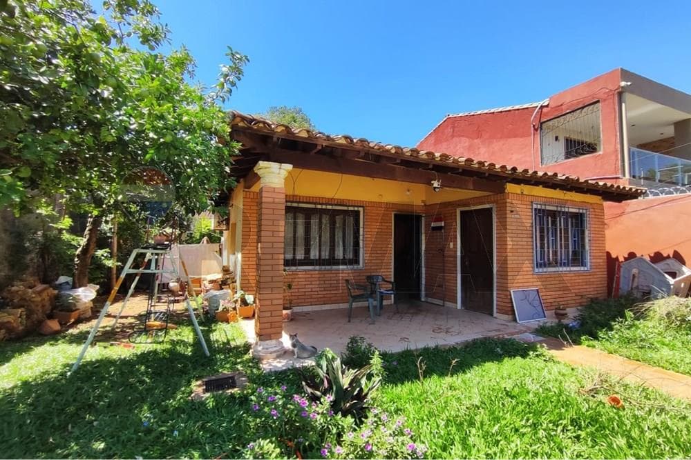 Casa en Fernando de la Mora a precio de terreno!!, foto 3