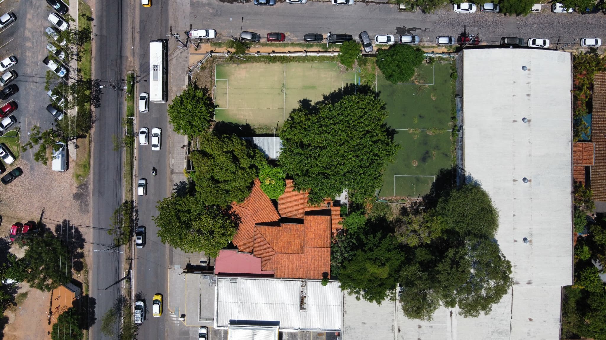 Terreno Para Desarrollo Sobre Avenida ARTIGAS En Asuncion — foto 2