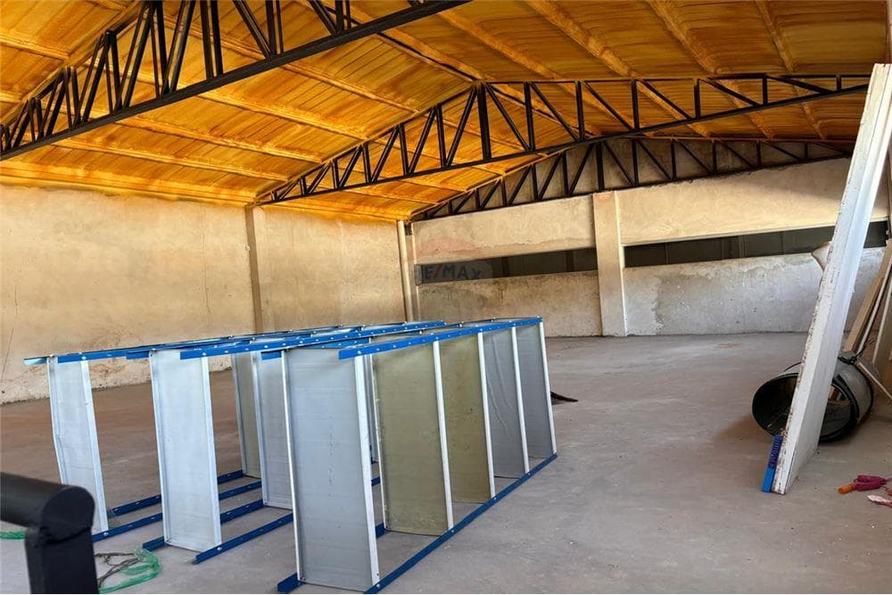 Salon Comercial 150 Mts2 Luque, foto 2