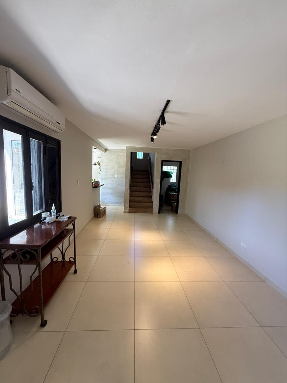 amplia casa para vivienda o oficina en Villa Morra Recoleta, foto 4