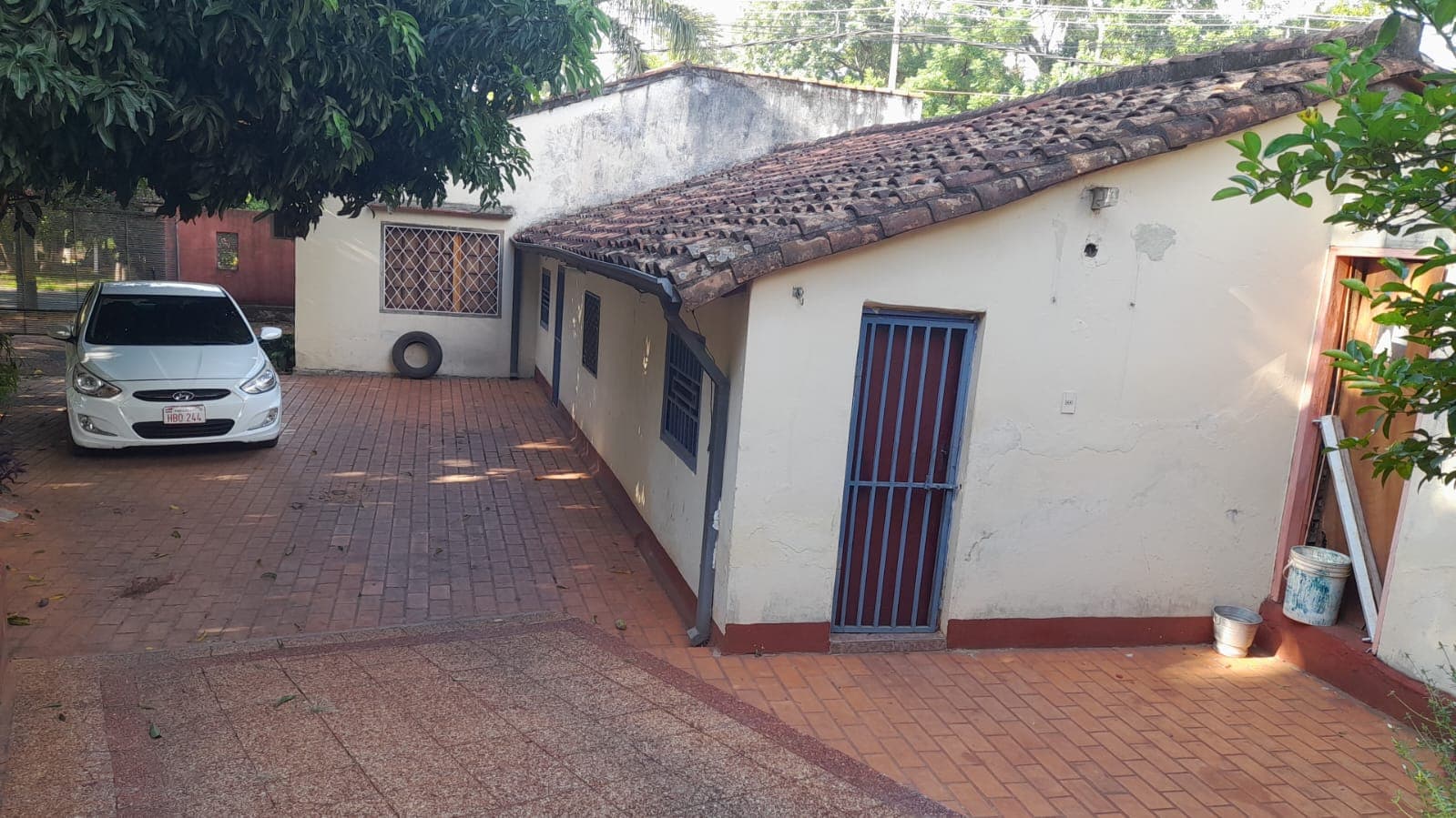 Imponente propiedad en Luque — foto 5