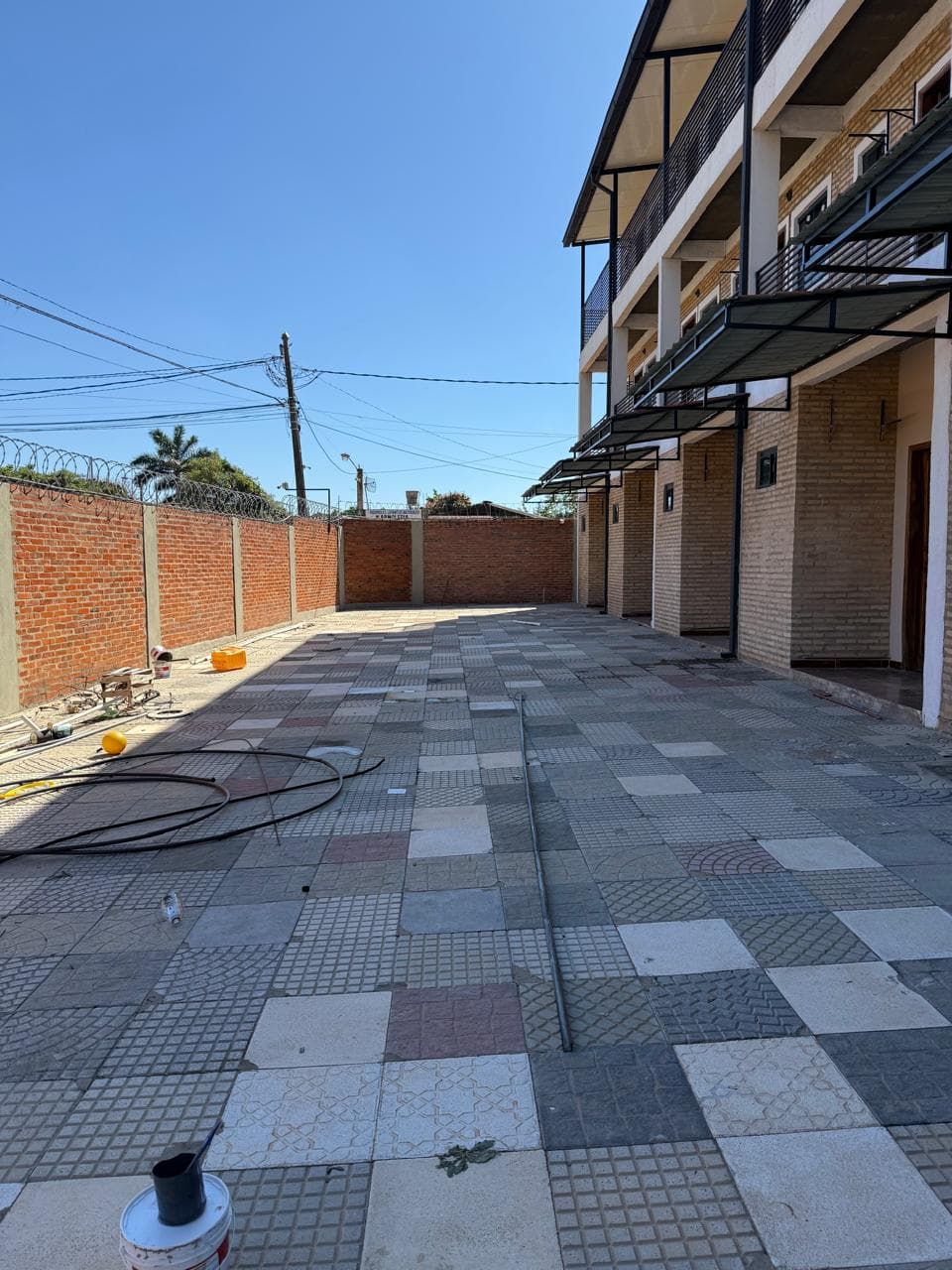 Alquilo dto a oasos de la universidad nacional