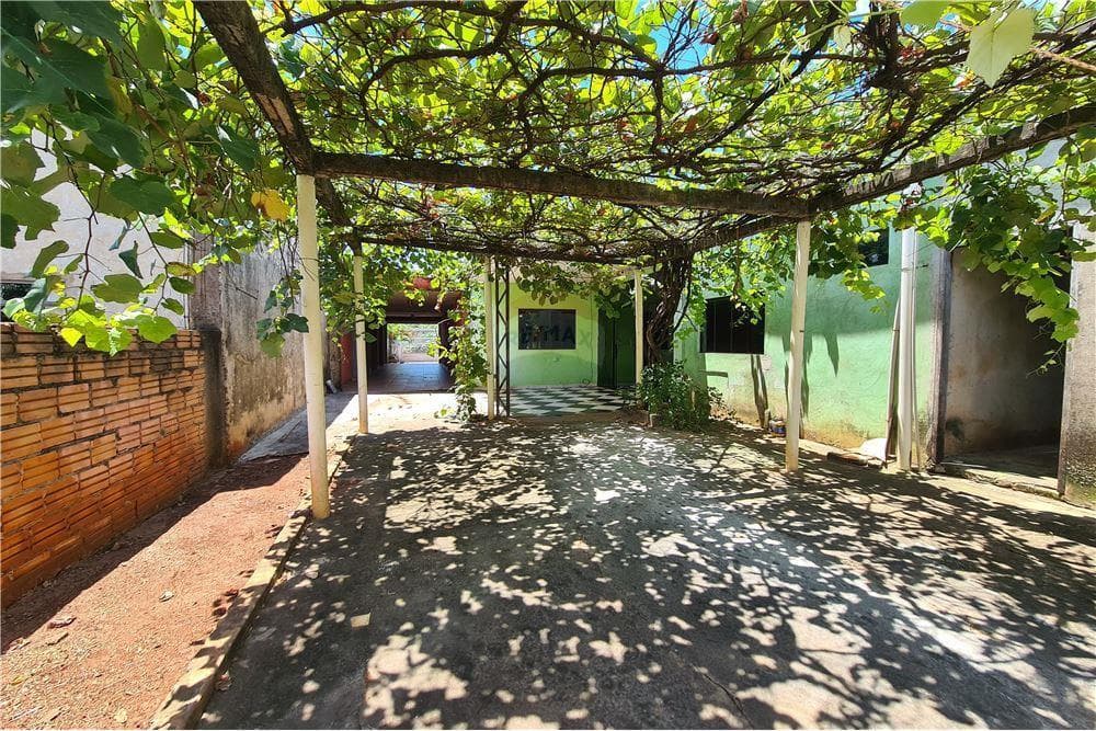 Amplia casa en salto del guaira, canindeyu, foto 1