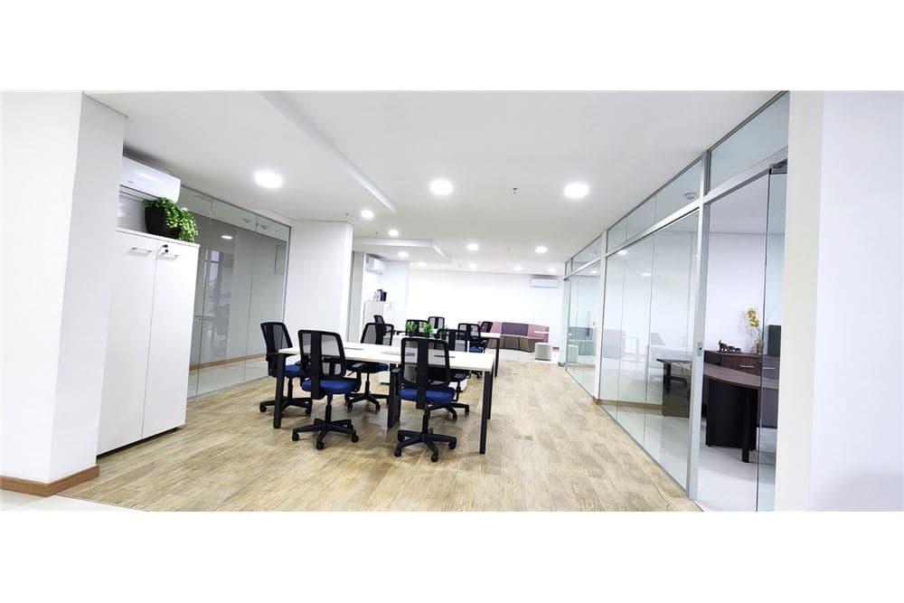 Oficina premiun semipiso con vista esclusiva! — foto 4