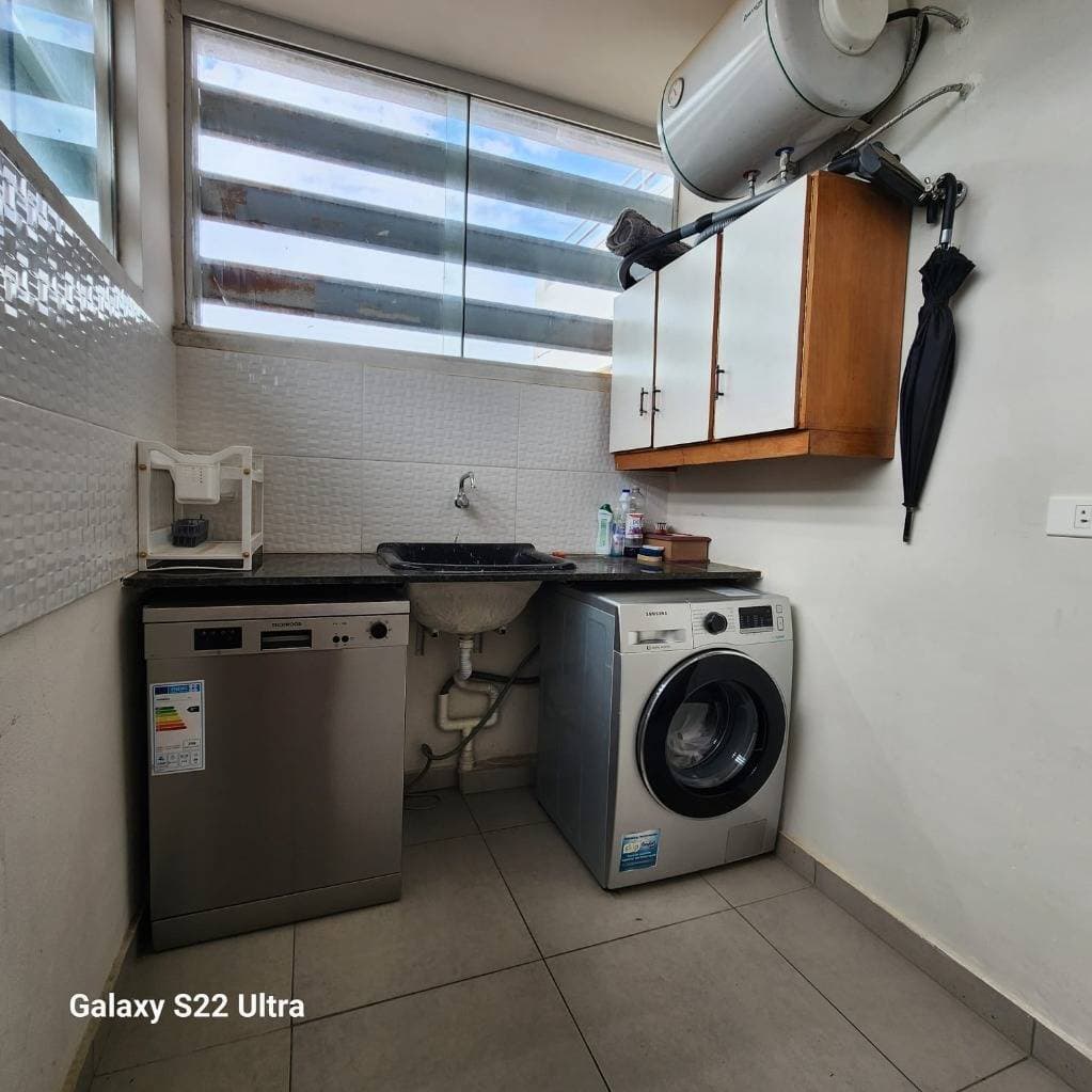 En venta departamento de 3 Dormitorios en ciudad de Lambaré, foto 3