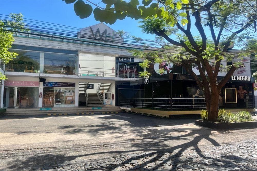 Importante galeria en Villa Morra, Asunción, foto 2