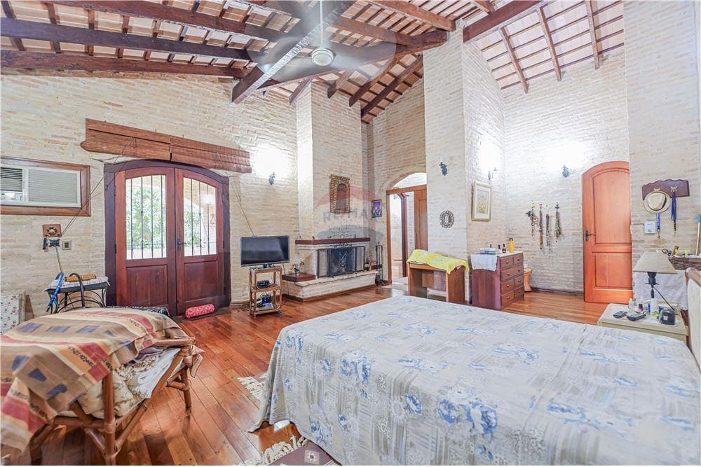 Duplex a estrenar en lambare — foto 4