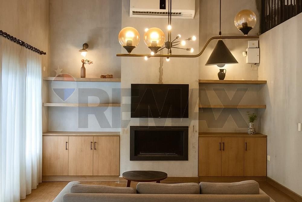 Casa de 3 dormitorios en venta en Isla Bogado Luque, foto 2