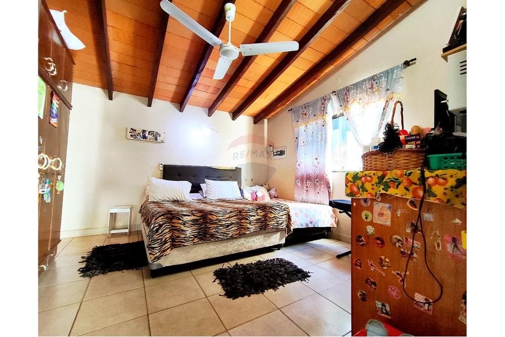 Casa familiar en San Lorenzo, foto 3
