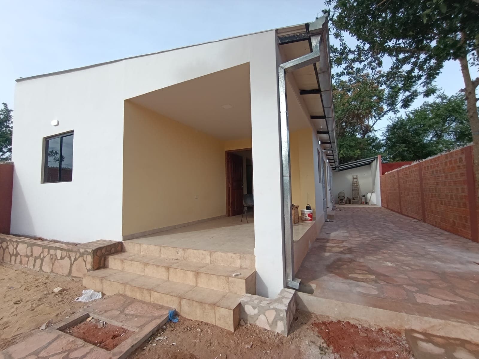 Hermosa casa detras del barrio pilar del este en ypane, foto 1