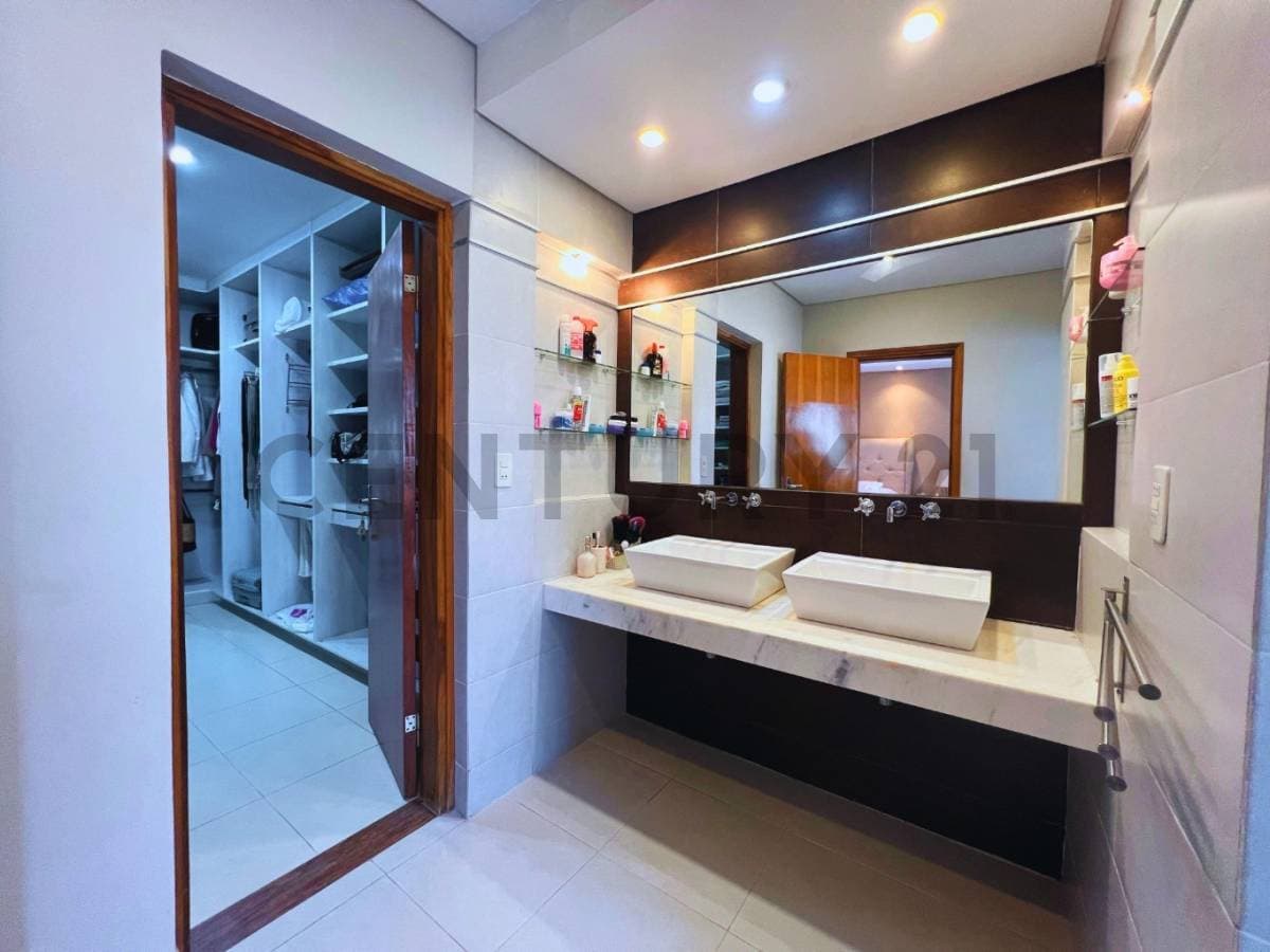 de Casa Dúplex en Villa Aurelia, Asunción — foto 4