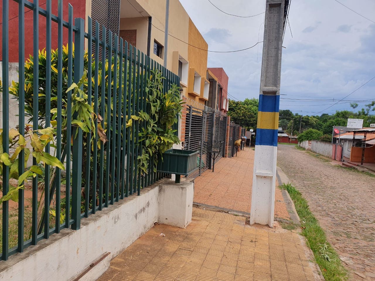casa en Luque, zona Garden — foto 4