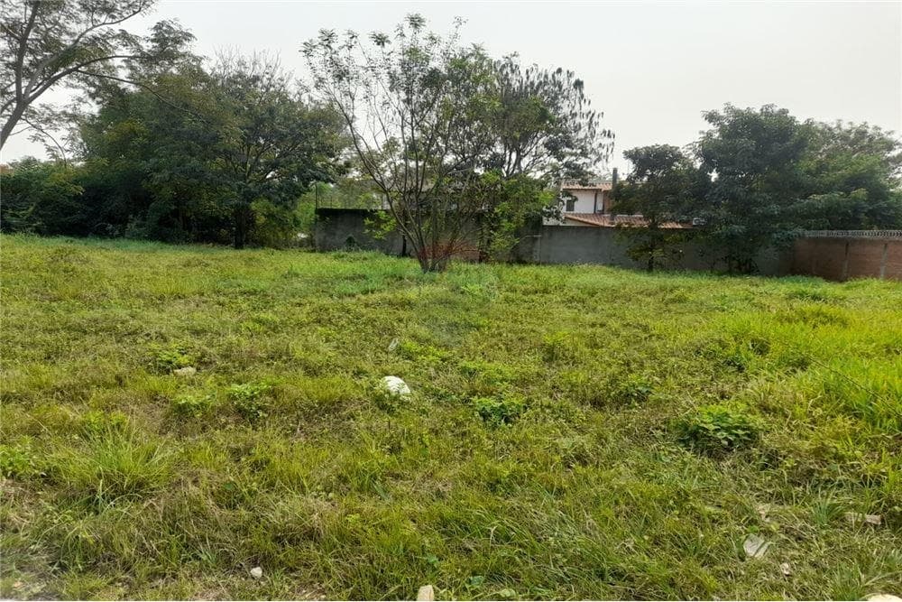 Amplio terreno en loma pyta las golondrinas, foto 5