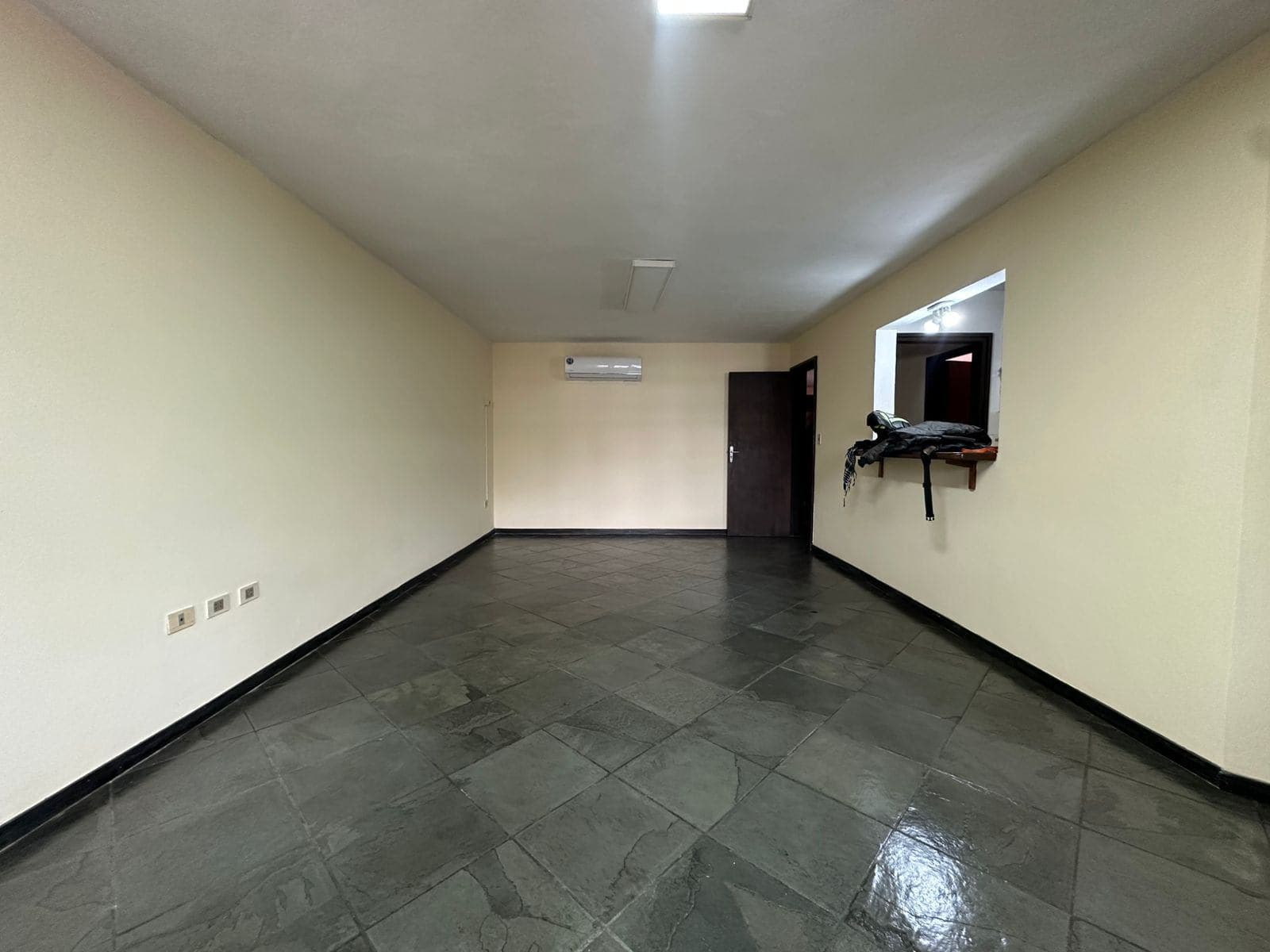 Departamento en alquiler de 3 dormitorios c/ cochera en Villa Morra — foto 5