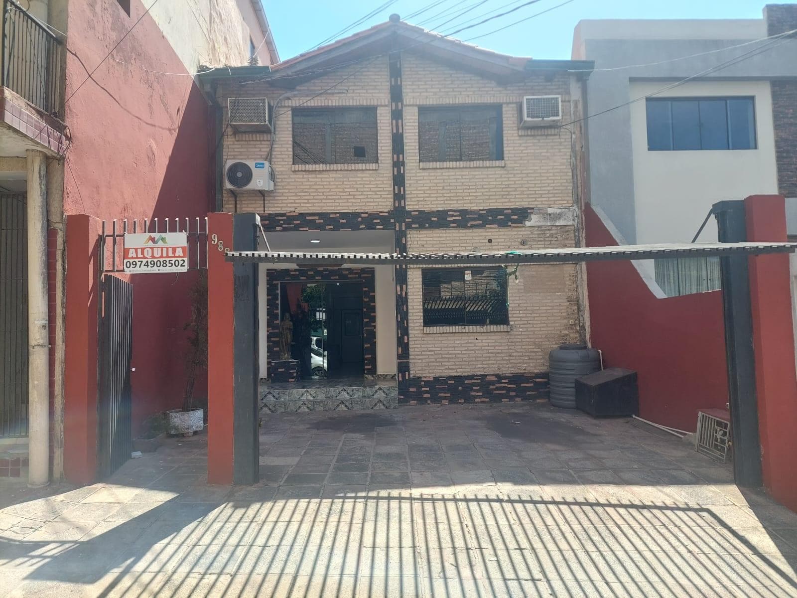 Oficina en alquiler ubicado en Sajonia, foto 2