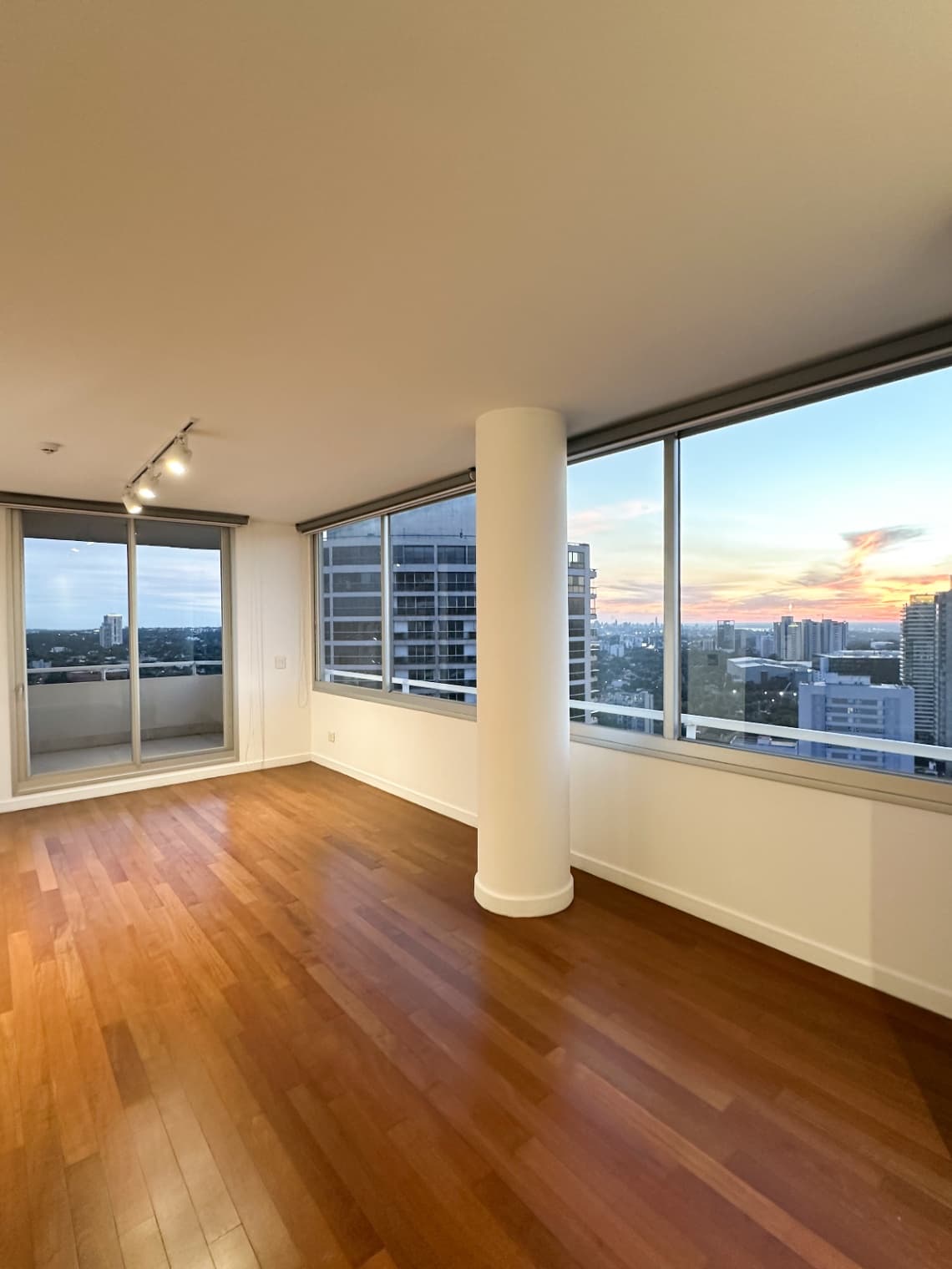 Departamento en alquiler c/ cochera en San Jorge