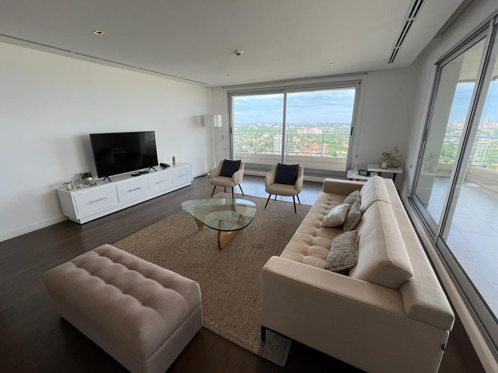 *en alquiler penthouse 4 dormitorios amoblado en edificio palacio de los patos*, foto 3