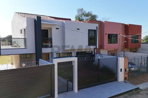 Casa-Venta-PY Asunción Itá Enramada