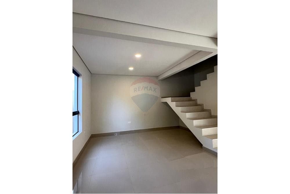 Duplex en esquina a estrenar - lambare, foto 2