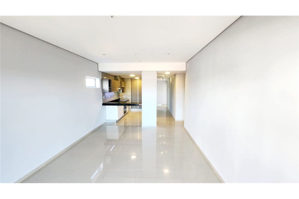 Departamento-Alquiler-Rogelio Benitez e/ Mcal. López y Guido Spano, foto 3
