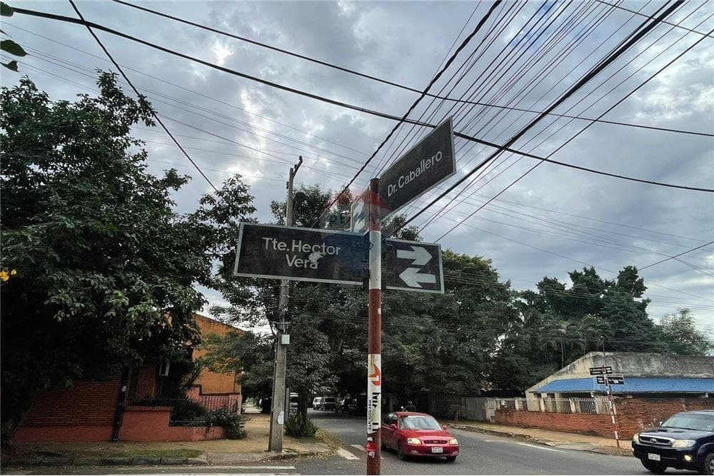 Oportunidad en Esq Bernardino Caballero casi Lillo, foto 5