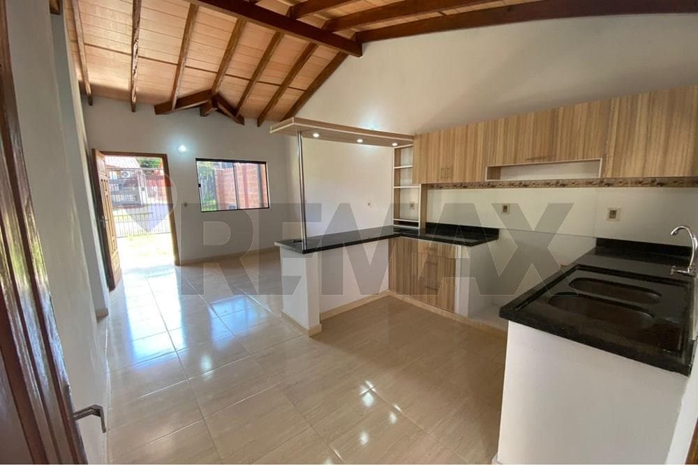 Chalet - Venta - Ñemby, Central, Paraguay, foto 4