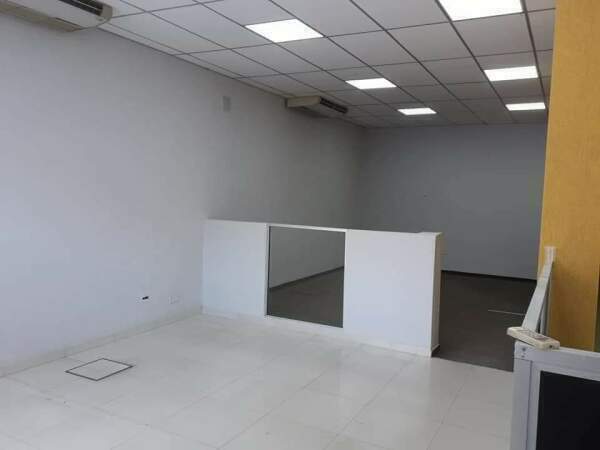 En venta propiedad de 750 m2 en el corazón de Villa Morra, foto 1