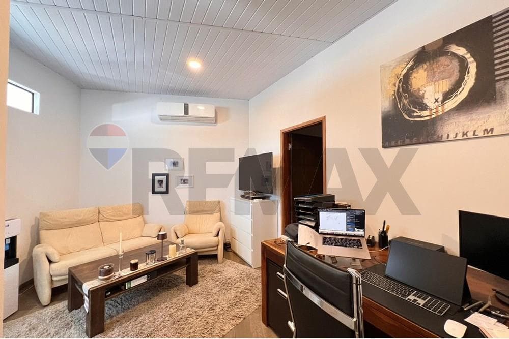 Edificio Nuevo de 3 Dptos. Indep. (370 m²) en Caacupé, Ideal Inversión, foto 4