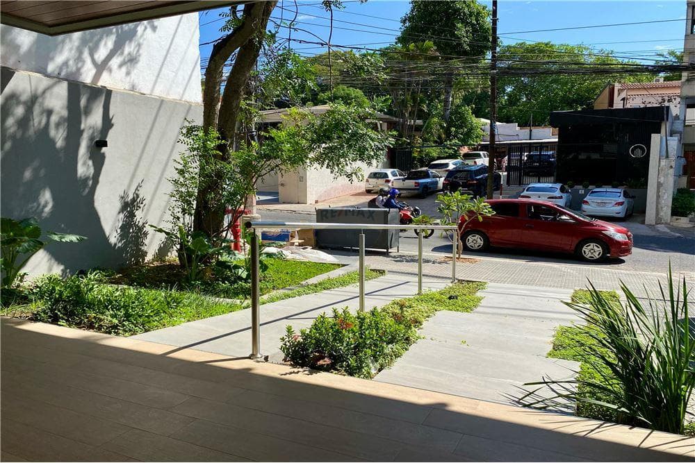Local Comercial - Alquiler - Paraguay Asunción Las Mercedes, foto 4